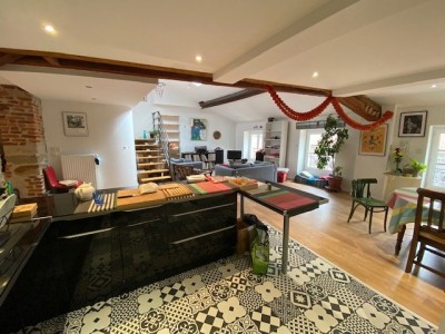 APPARTEMENT T5 - ST ETIENNE CENTRE - 113.69 m2 - LOUÉ