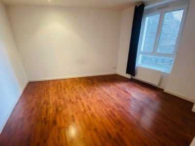 APPARTEMENT T5 - ST ETIENNE CENTRE VILLE - 106.7 m2 - LOUÉ