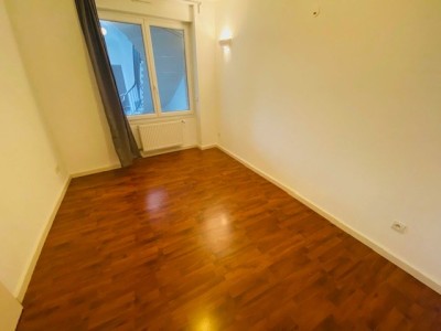 APPARTEMENT T5 - ST ETIENNE CENTRE VILLE - 106.7 m2 - LOUÉ