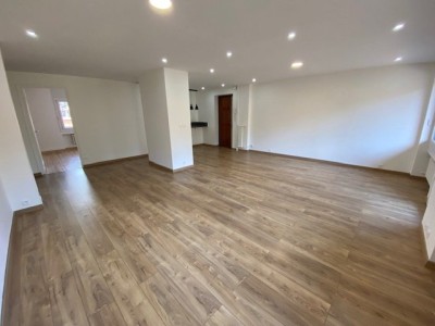 APPARTEMENT T5 - ST ETIENNE CHAVANELLE - 98.81 m2 - LOUÉ