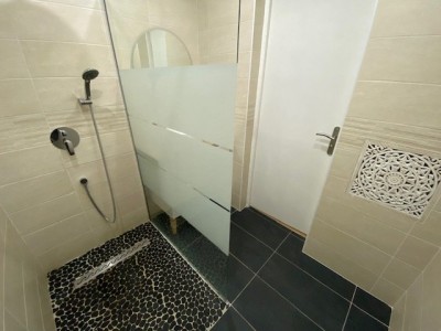 APPARTEMENT T5 - ST ETIENNE CHAVANELLE - 98.81 m2 - LOUÉ