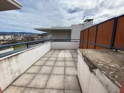 APPARTEMENT T5 A LOUER - ST ETIENNE CITE DESIGN/CARNOT - 97.06 m2 - 1034€ charges comprises par mois