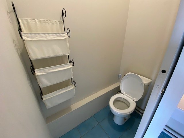 APPARTEMENT T5 - ST ETIENNE CITE DESIGN/CARNOT - 97.06 m2 - LOU&Eacute;