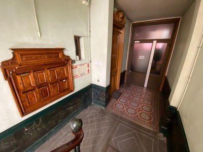 APPARTEMENT T5 A LOUER - ST ETIENNE QUARTIER TREFILERIE - 110 m2 - 700 &euro; charges comprises par mois