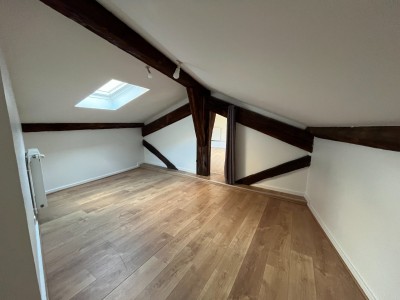 APPARTEMENT T5 A LOUER - ST ETIENNE QUARTIER URSULES - 113.69 m2 - 1�035�&euro; charges comprises par mois