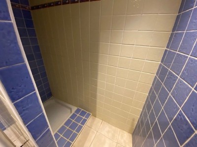 APPARTEMENT T5 A LOUER - ST ETIENNE URSULES/GAMBETTA - 106.7 m2 - 800 € charges comprises par mois