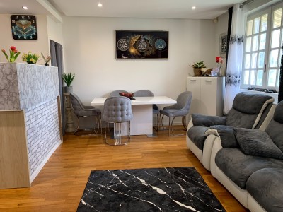 Appartement AVEC TERRAIN A VENDRE - ANDREZIEUX BOUTHEON - 102.07 m2 - 220 000 &euro;
