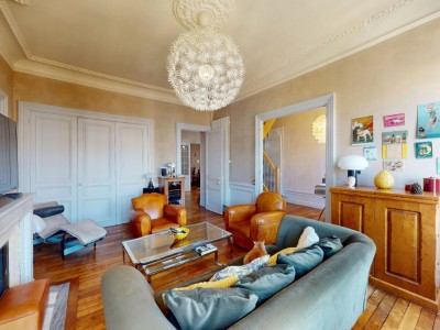 APPARTEMENT T5 A VENDRE - ST ETIENNE BADOUILLERE - 130.16 m2 - 232 000 €