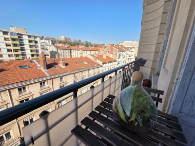 APPARTEMENT T5 A VENDRE - ST ETIENNE BADOUILLERE - 130.16 m2 - 232 000 €
