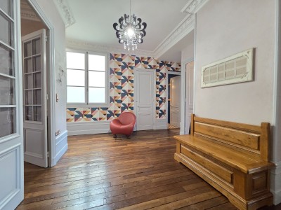 APPARTEMENT T5 A VENDRE - ST ETIENNE BADOUILLERE - 130.16 m2 - 232 000 €