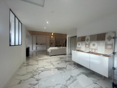 APPARTEMENT T5 A VENDRE - ST ETIENNE BELLEVUE - 136.14 m2 - 195 000 &euro;