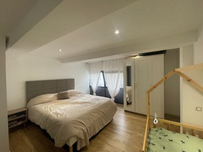 APPARTEMENT T5 A VENDRE - ST ETIENNE BELLEVUE - 136.14 m2 - 195 000 &euro;