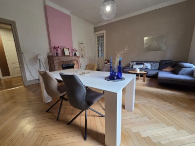 APPARTEMENT T5 A VENDRE - ST ETIENNE BELLEVUE - 128.42 m2 - 230�000�&euro;