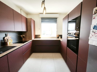 APPARTEMENT T5 A VENDRE - ST ETIENNE BELLEVUE - 118 m2 - 299 000 €