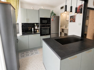 APPARTEMENT T5 A VENDRE - ST ETIENNE BELLEVUE - 89.22 m2 - 149 000 €