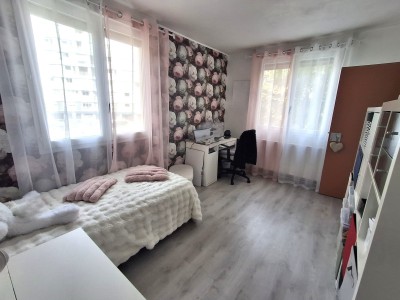 APPARTEMENT T5 A VENDRE - ST ETIENNE BELLEVUE - 89.22 m2 - 149 000 €