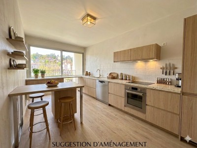 APPARTEMENT T5 A VENDRE - ST ETIENNE BERGSON - 103.31 m2 - 119 000 &euro;