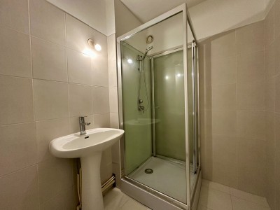 APPARTEMENT T5 A VENDRE - ST ETIENNE BERGSON - 103.31 m2 - 119 000 &euro;