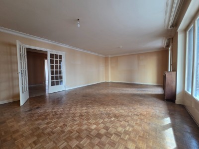 APPARTEMENT T5 A VENDRE - ST ETIENNE CARNOT - 141.96 m2 - 144�500�&euro;