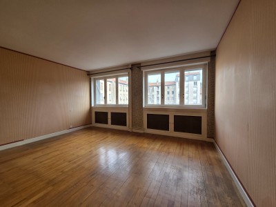 APPARTEMENT T5 A VENDRE - ST ETIENNE CARNOT - 141.96 m2 - 144�500�&euro;