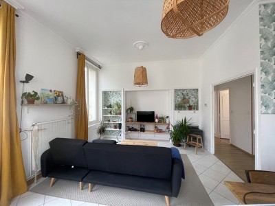 APPARTEMENT T5 - ST ETIENNE CENTRE VILLE - 102.26 m2 - 140000€