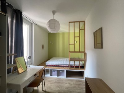 APPARTEMENT T5 - ST ETIENNE CENTRE VILLE - 102.26 m2 - 140000€