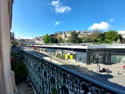 APPARTEMENT T5 A VENDRE - ST ETIENNE CENTRE VILLE - 150 m2 - 250000€