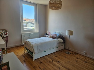 APPARTEMENT T5 A VENDRE - ST ETIENNE CENTRE VILLE - 110 m2 - 169000€