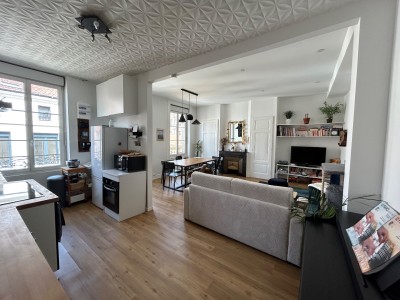APPARTEMENT T5 A VENDRE - ST ETIENNE CENTRE VILLE - 82 m2 - 105000€
