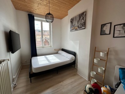 APPARTEMENT T5 A VENDRE - ST ETIENNE CENTRE VILLE - 82 m2 - 105000€