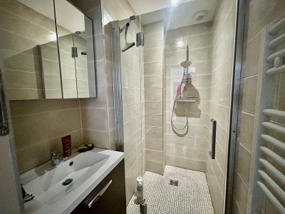APPARTEMENT T5 A VENDRE - ST ETIENNE CENTRE VILLE - 90 m2 - 250000€