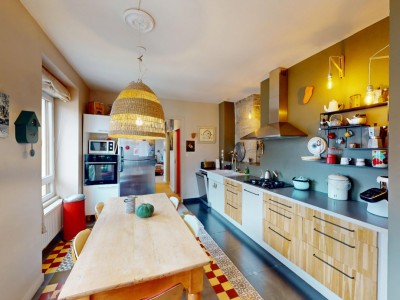 APPARTEMENT T5 A VENDRE - ST ETIENNE CENTRE VILLE - 129.51 m2 - 249000€