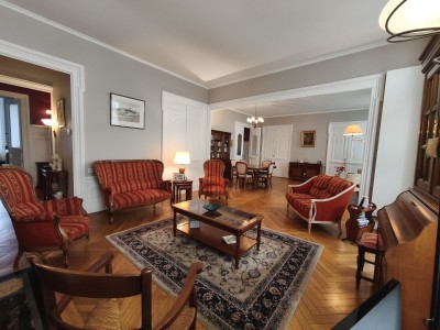 APPARTEMENT T5 A VENDRE - ST ETIENNE CENTRE VILLE - 208.22 m2 - 268 000 €