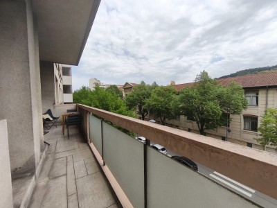 APPARTEMENT T5 A VENDRE - ST ETIENNE CENTRE VILLE - 178 m2 - 198 000 &euro;