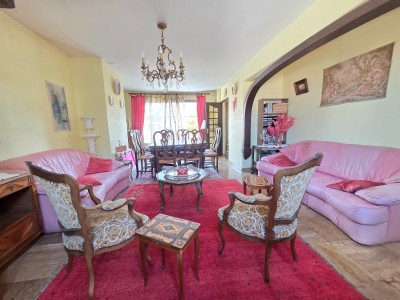 APPARTEMENT T5 A VENDRE - ST ETIENNE CENTRE VILLE - 143.61 m2 - 230 000 €