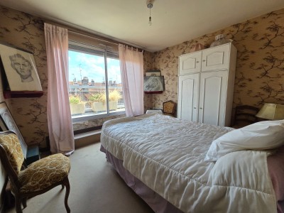 APPARTEMENT T5 A VENDRE - ST ETIENNE CENTRE VILLE - 143.61 m2 - 230 000 €