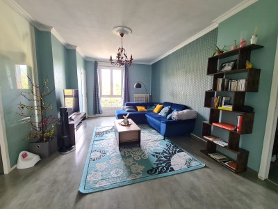 APPARTEMENT T5 - ST ETIENNE CHATEAUCREUX - 117.62 m2 - 150000€