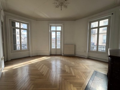 Appartement de type 5 Secteur facults A VENDRE - ST ETIENNE FACULTE   CENTRE DEUX - 100.77 m2 - 189000€