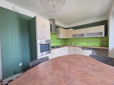 APPARTEMENT T5 A VENDRE - ST ETIENNE FAURIEL - 95.94 m2 - 129 500 €