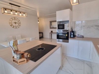 LA TERRASSE, Appartement F5 ,100m,place de parking dans la coproprit