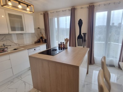 LA TERRASSE, Appartement F5 ,100m,place de parking dans la coproprit