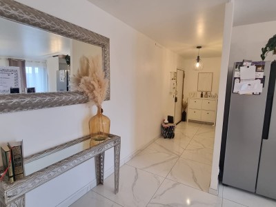 LA TERRASSE, Appartement F5 ,100m,place de parking dans la coproprit
