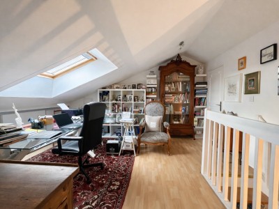 APPARTEMENT T5 A VENDRE - ST PRIEST EN JAREZ - 160.72 m2 - 349 000 €