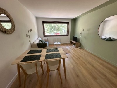 APPARTEMENT T6 A LOUER - ST ETIENNE FAC TREFILERIE - 94.29 m2 - 990 &euro; charges comprises par mois