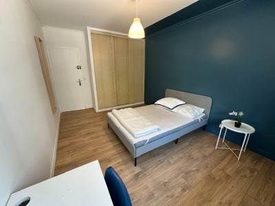 APPARTEMENT T6 A LOUER - ST ETIENNE FAC TREFILERIE - 94.29 m2 - 990 &euro; charges comprises par mois