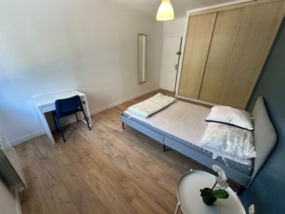 APPARTEMENT T6 A LOUER - ST ETIENNE FAC TREFILERIE - 94.29 m2 - 990 &euro; charges comprises par mois