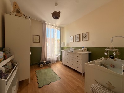 Appartement haussmannien aux beaux volumes A VENDRE - FIRMINY - 119.74 m2 - 175 000 €