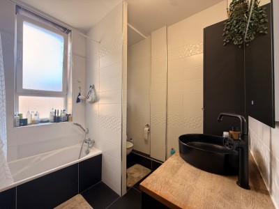 Appartement haussmannien aux beaux volumes A VENDRE - FIRMINY - 119.74 m2 - 175 000 €