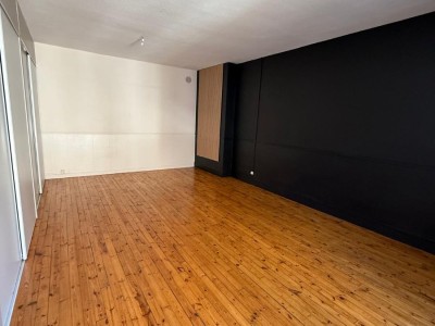 APPARTEMENT T6 A VENDRE - ST ETIENNE CENTRE VILLE - 166.23 m2 - 260000€