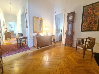 APPARTEMENT T6 A VENDRE - ST ETIENNE CENTRE VILLE - 204.7 m2 - 249000€